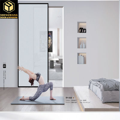 Porte in vetro scorrevole in alluminio con manico in acciaio inox e colore argento per un aspetto elegante